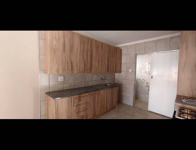 2 BEDROOM PROPERTY TO RENT IN ASTON MANOR